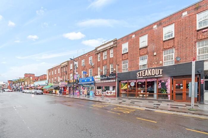 1 Bedroom Flat To Rent In Slough, Berkshire, SL1