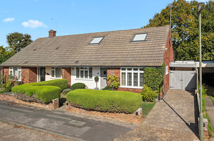 3 Bedroom Semi-Detached House For Sale In Rosefield Gardens, Ottershaw, Chertsey, Surrey, KT16