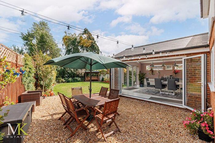 5 Bedroom Detached House For Sale In Cheriton Avenue, Bournemouth, BH7