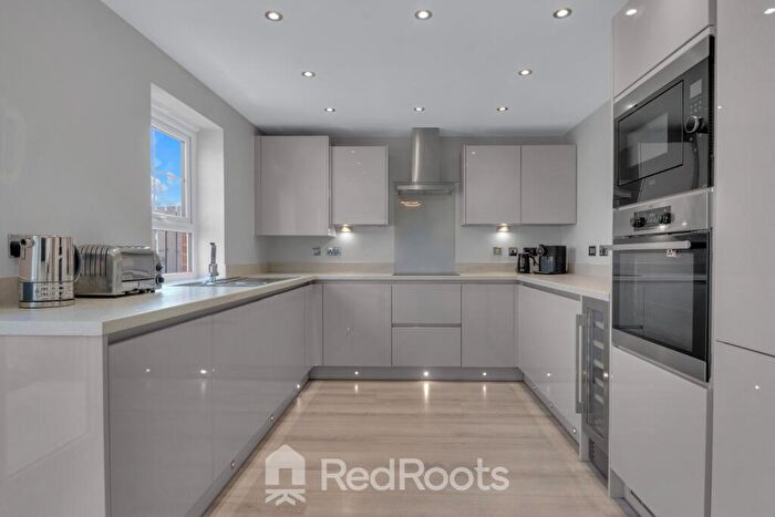 4 Bedroom Detached House For Sale In Wallis Grove, Harworth, Doncaster, South Yorkshire, DN11