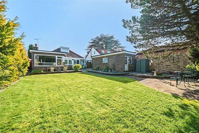 3 Bedroom Bungalow For Sale In Aperfield Road, Biggin Hill, Westerham, Kent, TN16