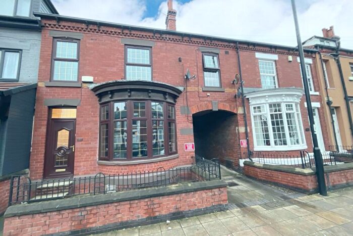 4 Bedroom Terraced House For Sale In Staniforth Road, Sheffield, S9