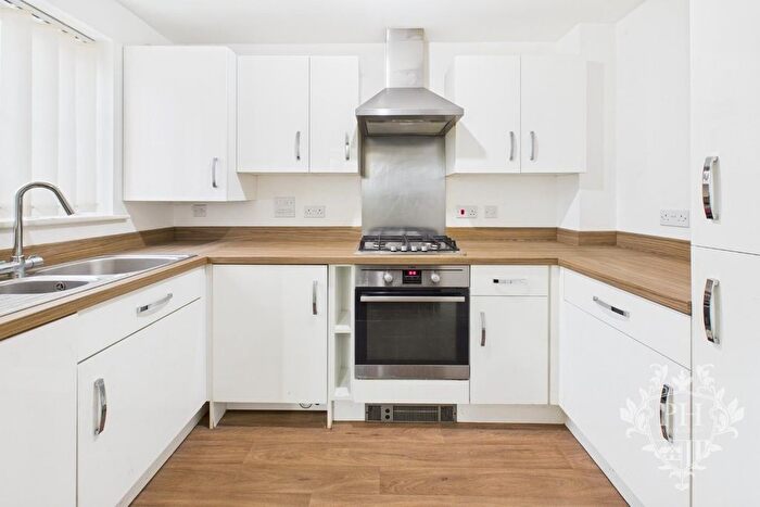 2 Bedroom End Terrace House For Sale In Hoskins Lane, Middlesbrough, TS4