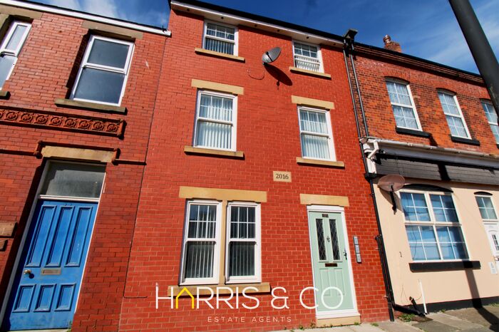 2 Bedroom Flat To Rent In Flat, North Albert Street, Fleetwood, FY7