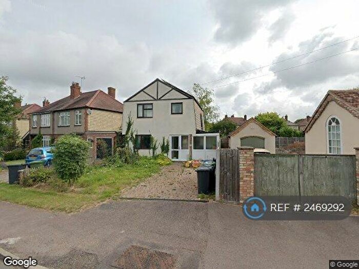 3 Bedroom Terraced House To Rent In Mill End Road, Cambridge, CB1