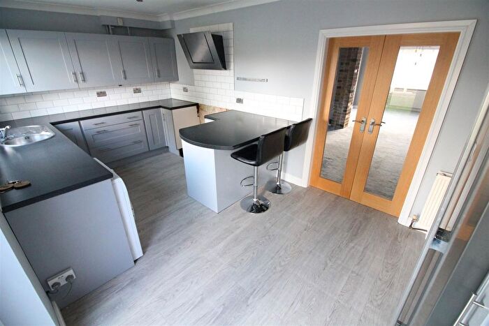 3 Bedroom Property To Rent In Goshawk Gardens, Hayes, UB4