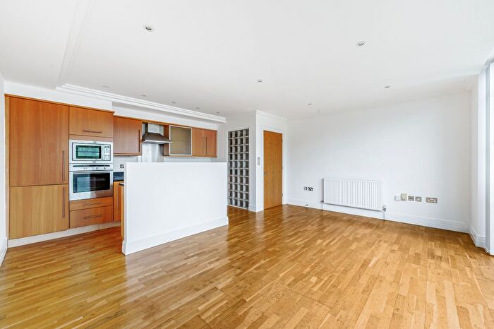 1 Bedroom Flat To Rent In Point Wharf Lane, Ferry Quays, TW8