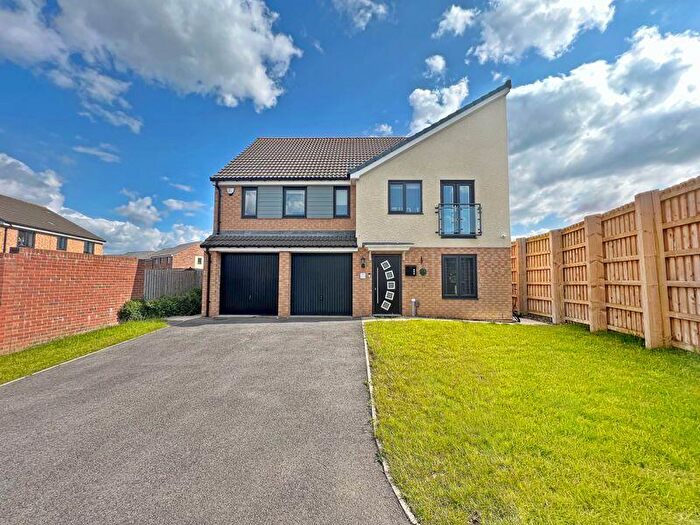 5 Bedroom Detached House For Sale In Edmund Road, Holystone, NE27