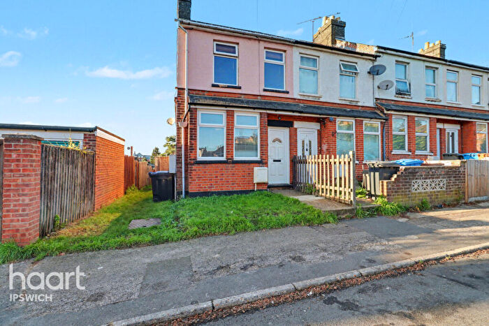 3 Bedroom End Of Terrace House For Sale In Shafto Road, Ipswich, IP1