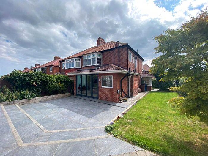 3 Bedroom Semi-Detached House To Rent In The Uplands, Newcastle Upon Tyne, NE3