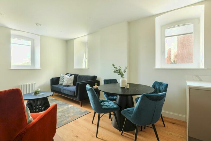 1 Bedroom Flat To Rent In Cloud Street, London, E15