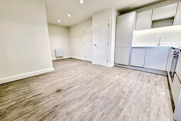 1 Bedroom Flat For Sale In Southbourne, BH6