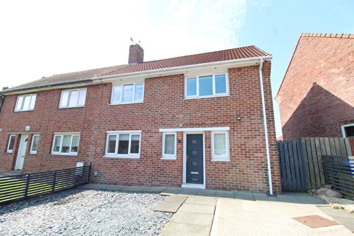 3 Bedroom Semi-Detached House To Rent In Patterdale Road, Blyth, NE24