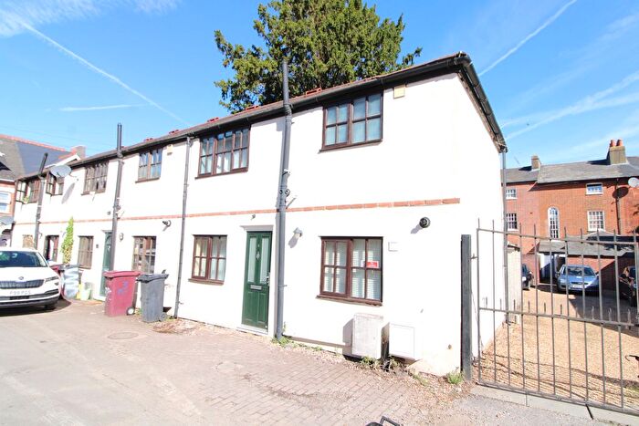 1 Bedroom End Of Terrace House For Sale In Prospect Street, Reading, RG1