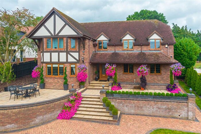 5 Bedroom Detached House For Sale In Malvern Road, Powick, Worcester, WR2