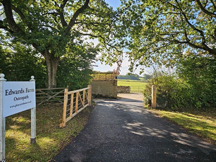 2 Bedroom Cottage To Rent In Foyle Hill, Shaftesbury, Dorset, SP7