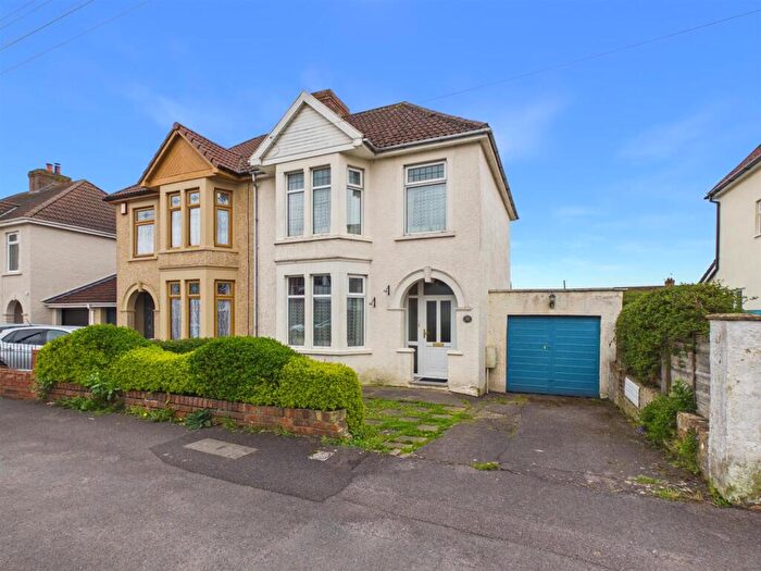 3 Bedroom Semi Detached House For Sale In Grange Avenue, Hanham, Bristol, BS15