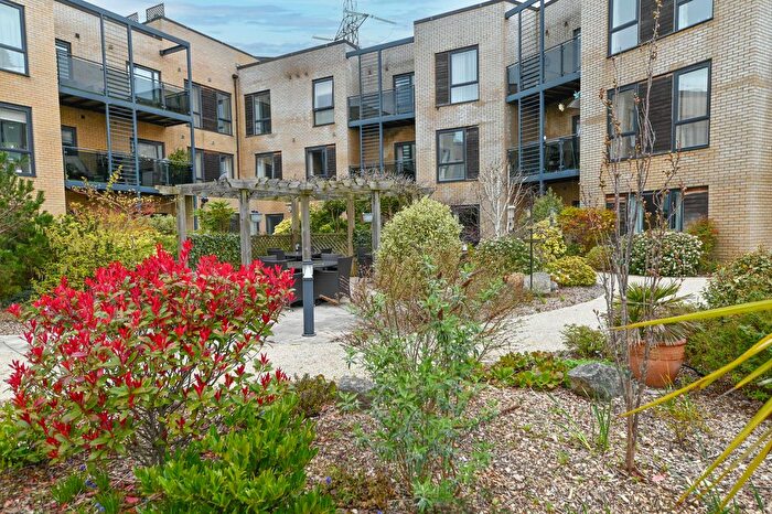 1 Bedroom Property For Sale In Darnel Road, Waterlooville, PO7