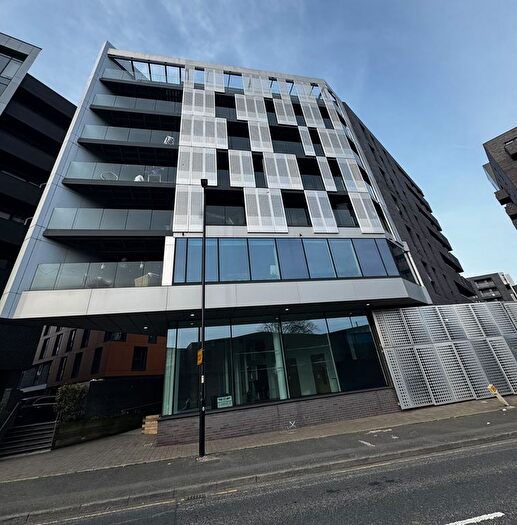 3 Bedroom Flat For Sale In The Plaza, Advent Way, Ancoats, M4