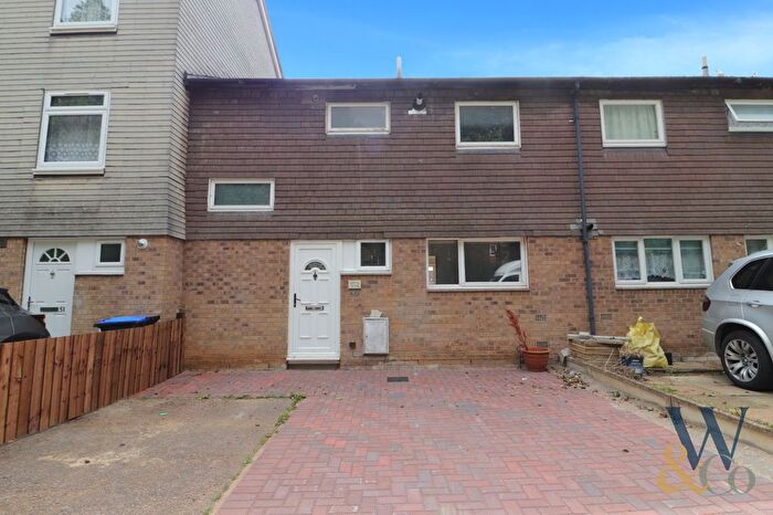 3 Bedroom Terraced House For Sale In Great Gull Crescent, Northampton, NN3