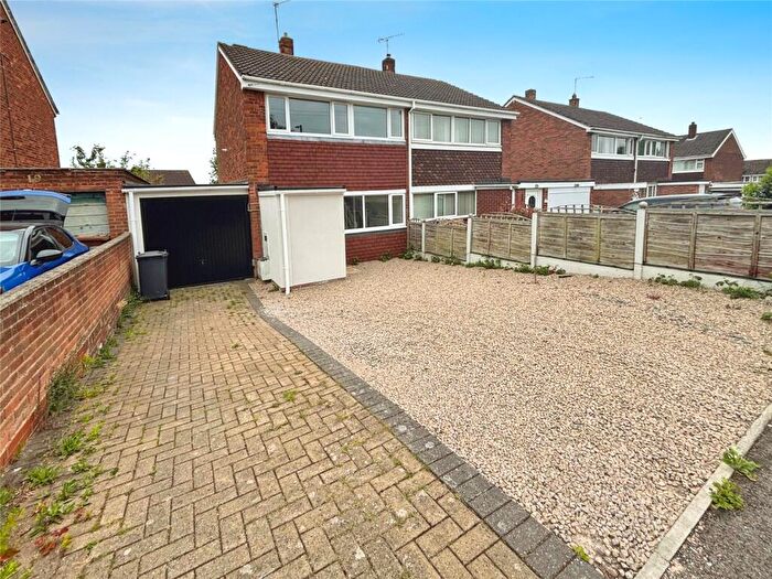 3 Bedroom Semi-Detached House To Rent In Westwood Park, Newhall, Swadlincote, Derbyshire, DE11