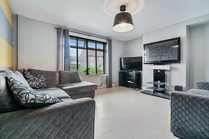 3 Bedroom Terraced House For Sale In Livingstone Terrace, Irvine, North Ayrshire, KA12