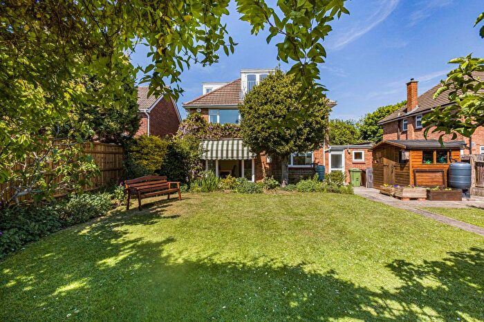 5 Bedroom Detached House For Sale In Campden Road, Benhall, Cheltenham, GL51