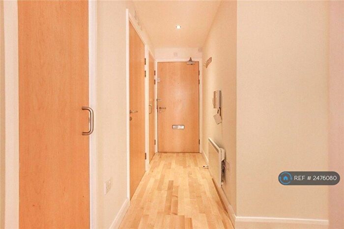 1 Bedroom Flat To Rent In The Living Quarter, Nottingham, NG1