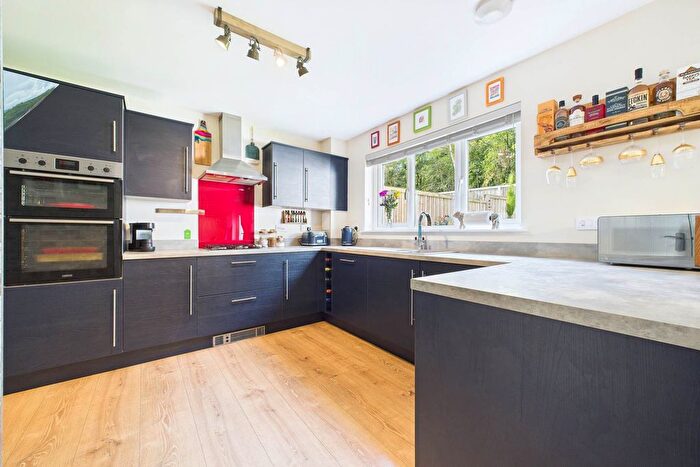 3 Bedroom Detached House For Sale In Darleesrig Gardens, Hamilton, ML3