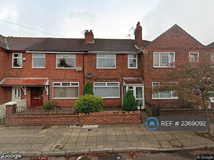 3 Bedroom Terraced House To Rent In Burnfield Road, Stockport, Manchester, SK5