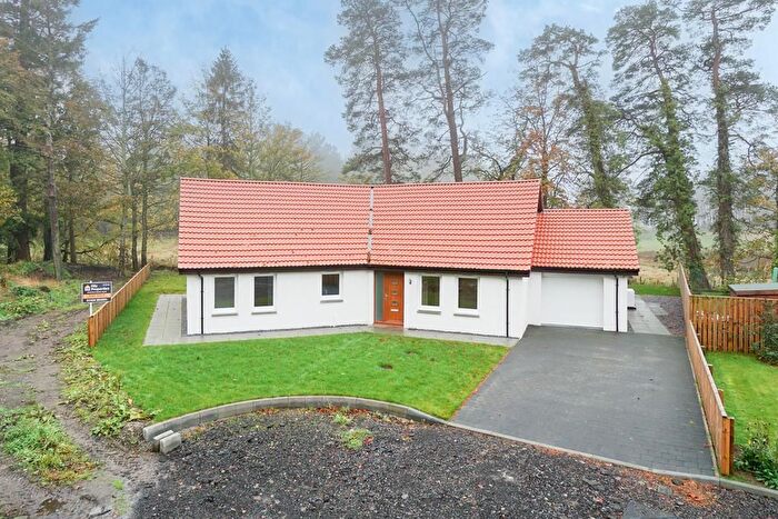 3 Bedroom Detached Bungalow For Sale In Pitlair Park, Bow Of Fife, KY15