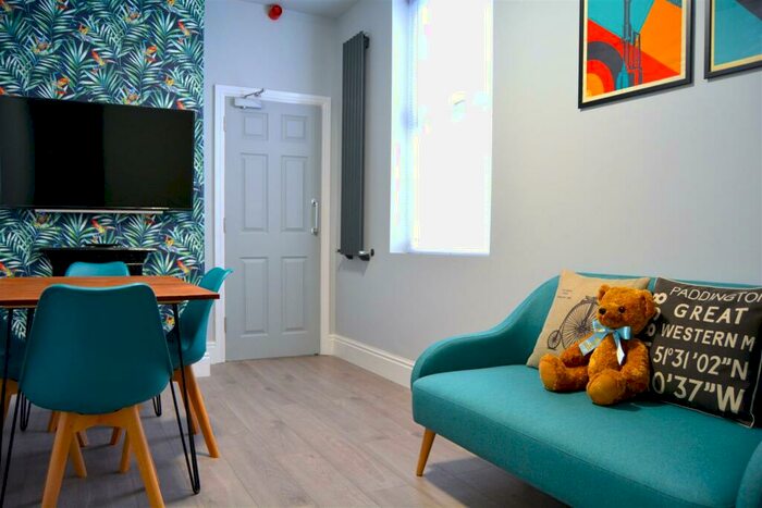 5 Bedroom House To Rent In Cannon Hill Road, Birmingham, B12