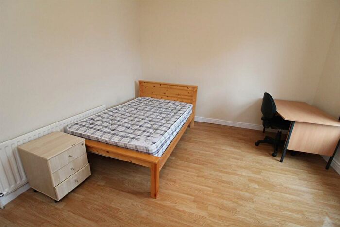 5 Bedroom Terraced House To Rent In Forster Road, Southampton, SO14
