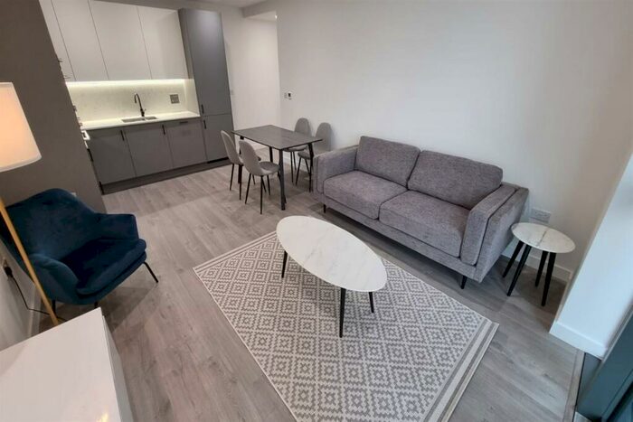 2 Bedroom Apartment To Rent In Willowbrook House, Coster Avenue, N4