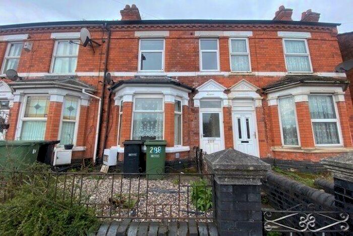 3 Bedroom Property To Rent In Wylds Lane, Worcester, WR5