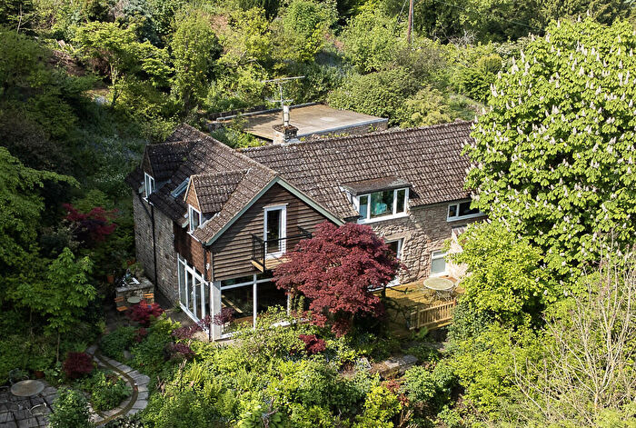 4 Bedroom Detached House For Sale In Bulls Hill, Ross-on-Wye With . Acres, HR9
