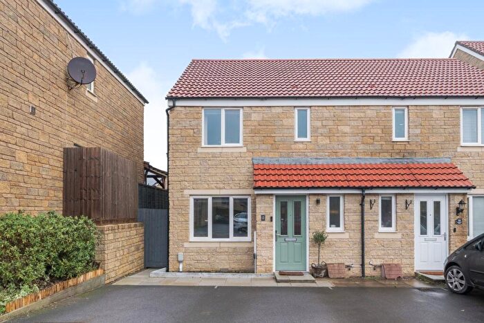 3 Bedroom Semi-Detached House For Sale In Burdock Road, Frome, BA11