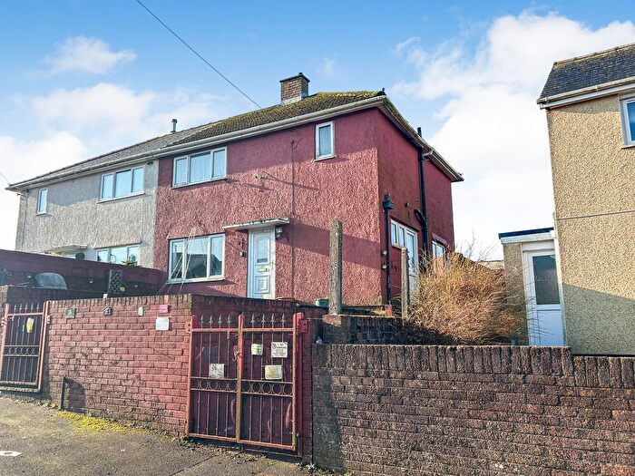 3 Bedroom Property For Sale In Heol Yr Ysgol, Ebbw Vale, Gwent, Wales, NP23