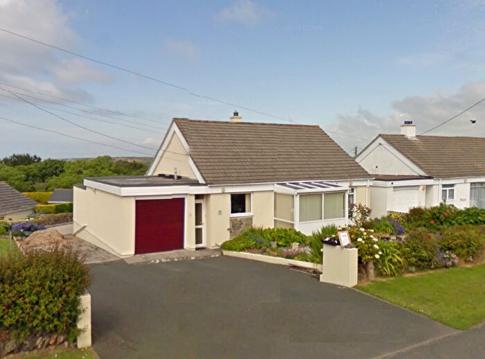 3 Bedroom Property To Rent In Trevaunance Road, St. Agnes, TR5