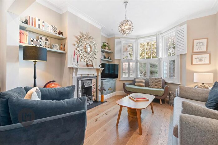 4 Bedroom Property To Rent In Alverstone Avenue, London, SW19