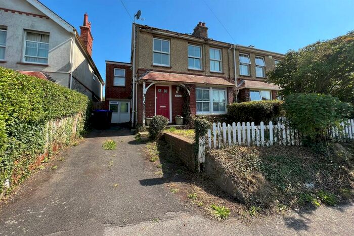 5 Bedroom Semi-Detached House For Sale In Stratford Sub Castle, SP1