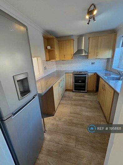 3 Bedroom Terraced House To Rent In Buckfast Close, Bromsgrove, B61