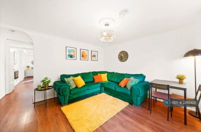 1 Bedroom Flat To Rent In Silver Hill Gardens, Chatham, ME4