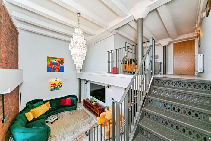 3 Bedroom Flat For Sale In Tobac Regent Road, Liverpool, Merseyside, L3