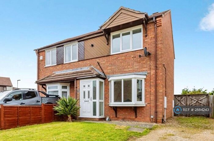 2 Bedroom Semi Detached House To Rent In Chedworth Road, Lincoln, LN2