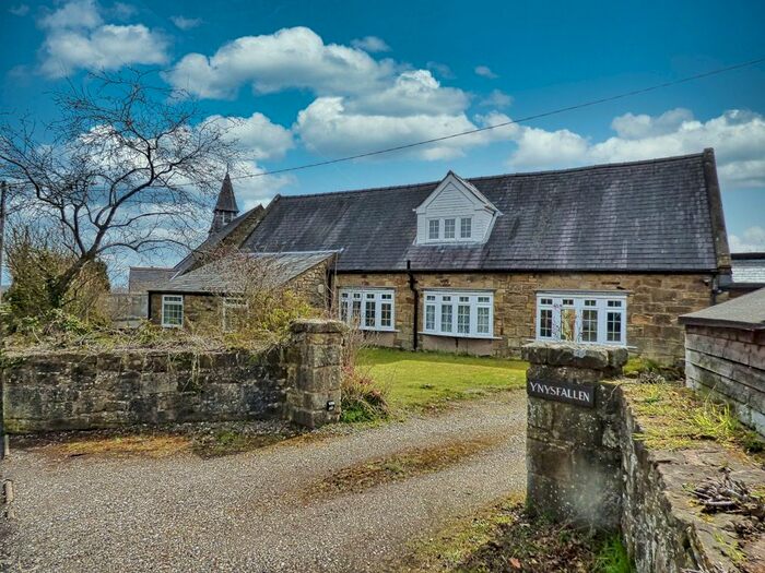 5 Bedroom Bungalow For Sale In Ynysfallen, Church Street, Penycae, Wrexham, LL14