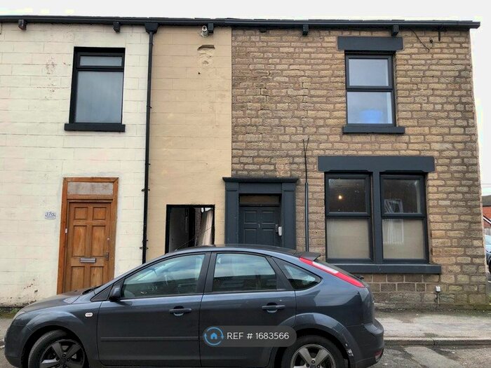 1 Bedroom Flat To Rent In Reynard Street, Hyde, SK14