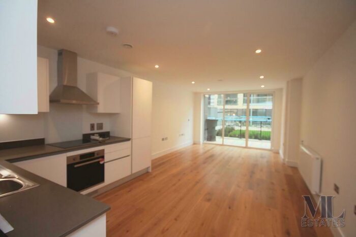 1 Bedroom Flat To Rent In Grove Place, Eltham, SE9