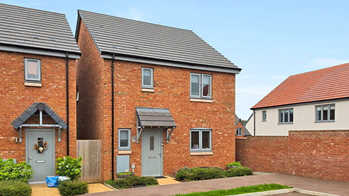 3 Bedroom Detached House For Sale In Severn Bore Close, Newnham-on-Severn, Gloucestershire, GL14