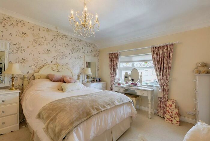 3 Bedroom Detached House For Sale In College Street, Long Eaton, NG10